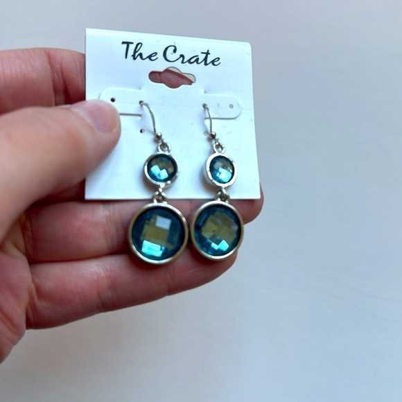 NWT The Crate Blue and Silver dangle Earrings - Picture 3 of 5